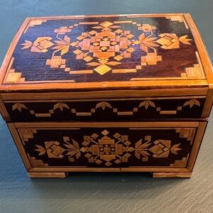 Wooden Jewelry Trinket Box with Inlay Design from Belarus